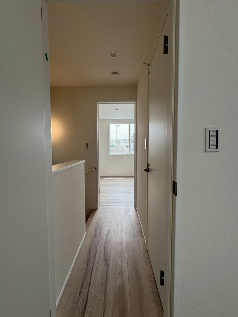 LINE_ALBUM_大田区中央３丁目_250630_22