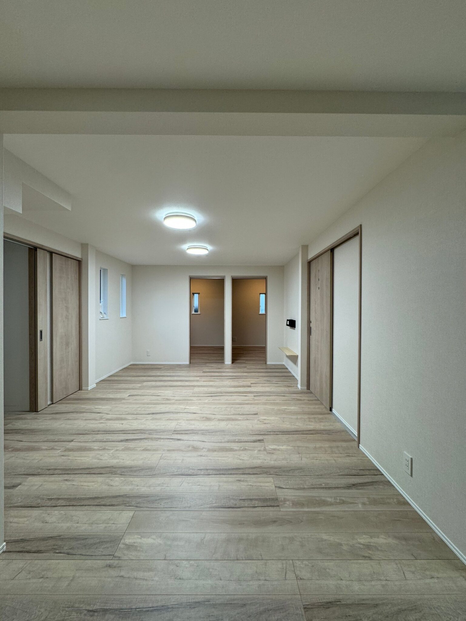 LINE_ALBUM_近江様邸 完工写真_241205_34