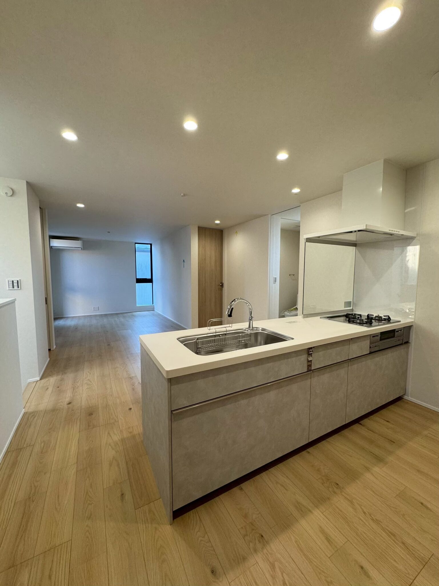 LINE_ALBUM_西村様邸_260218_13