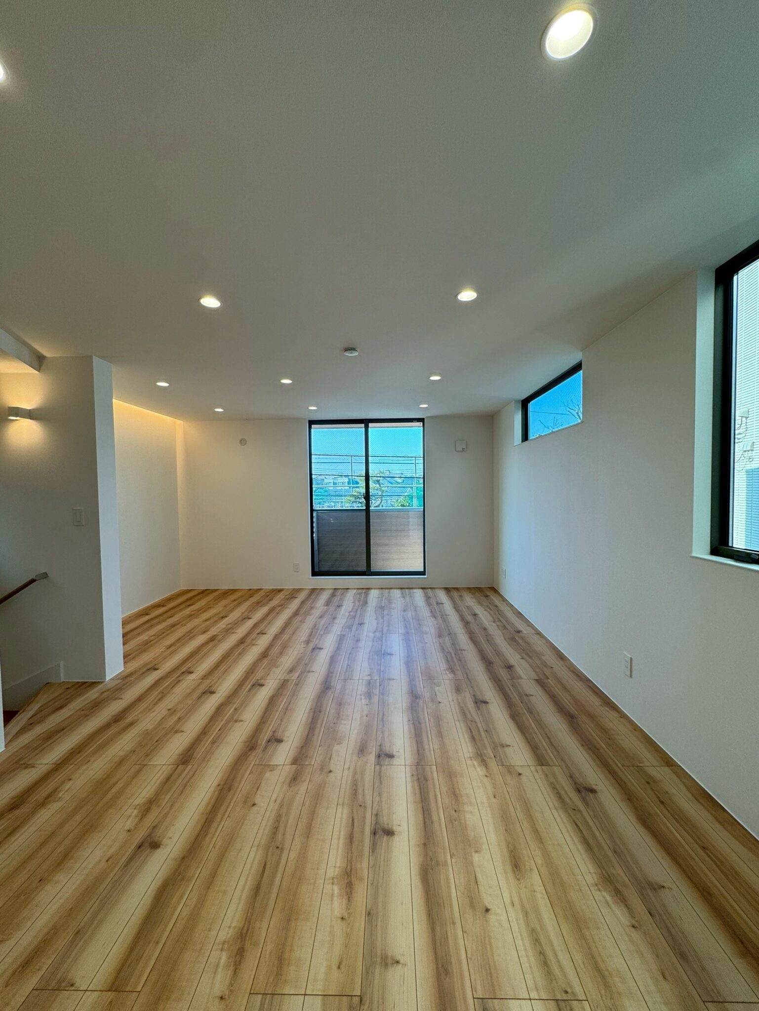 LINE_ALBUM_陳様邸_260402_21