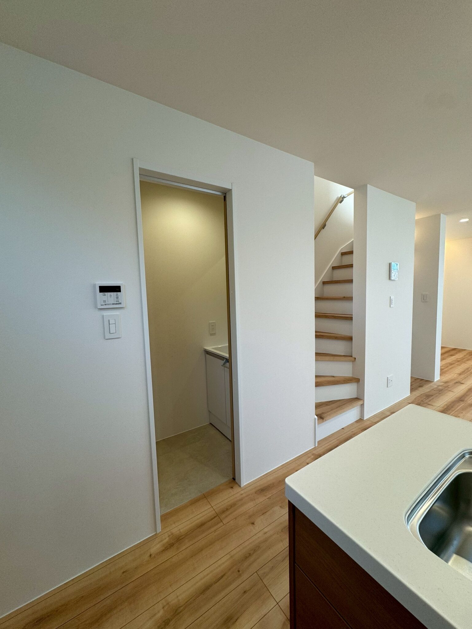 LINE_ALBUM_陳様邸_260402_37