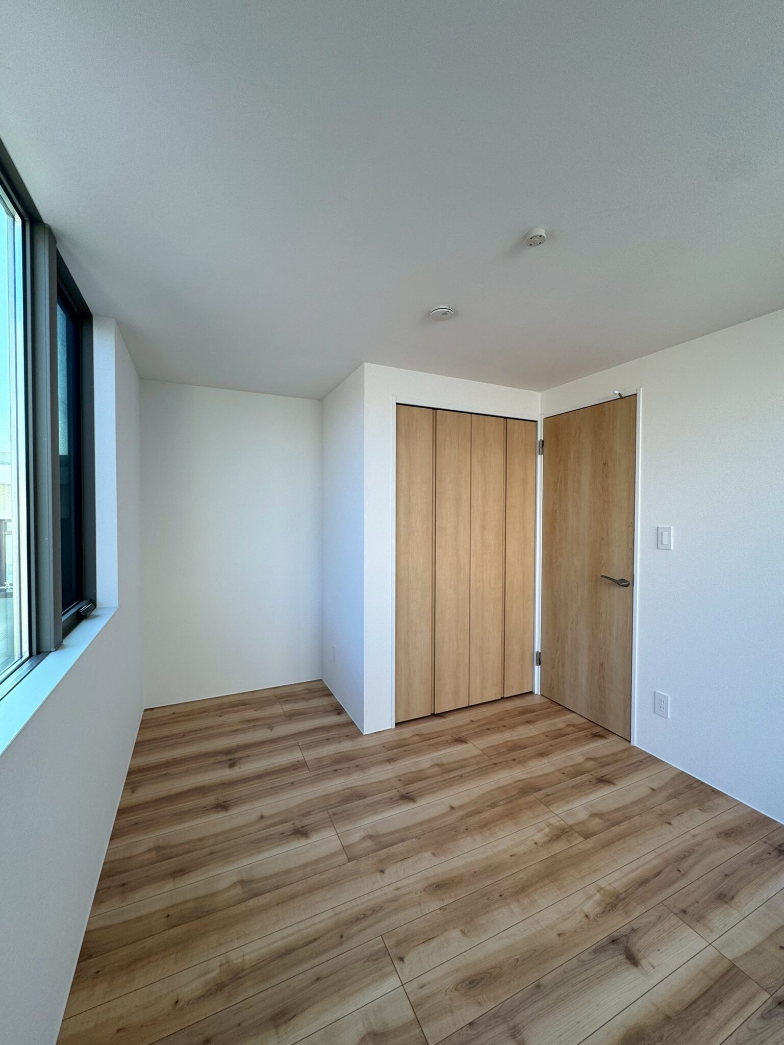 LINE_ALBUM_陳様邸_260402_60