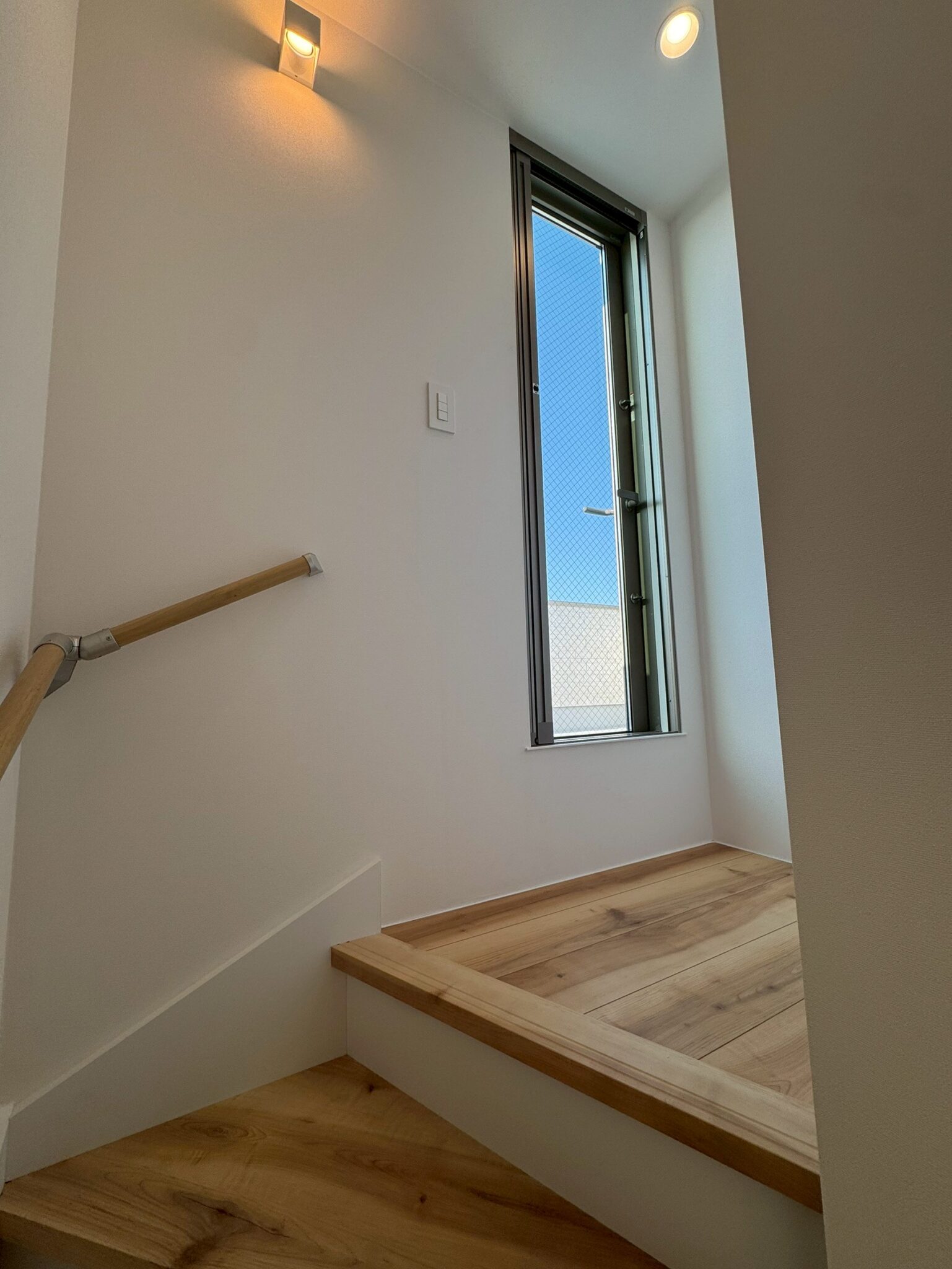 LINE_ALBUM_陳様邸_260402_65