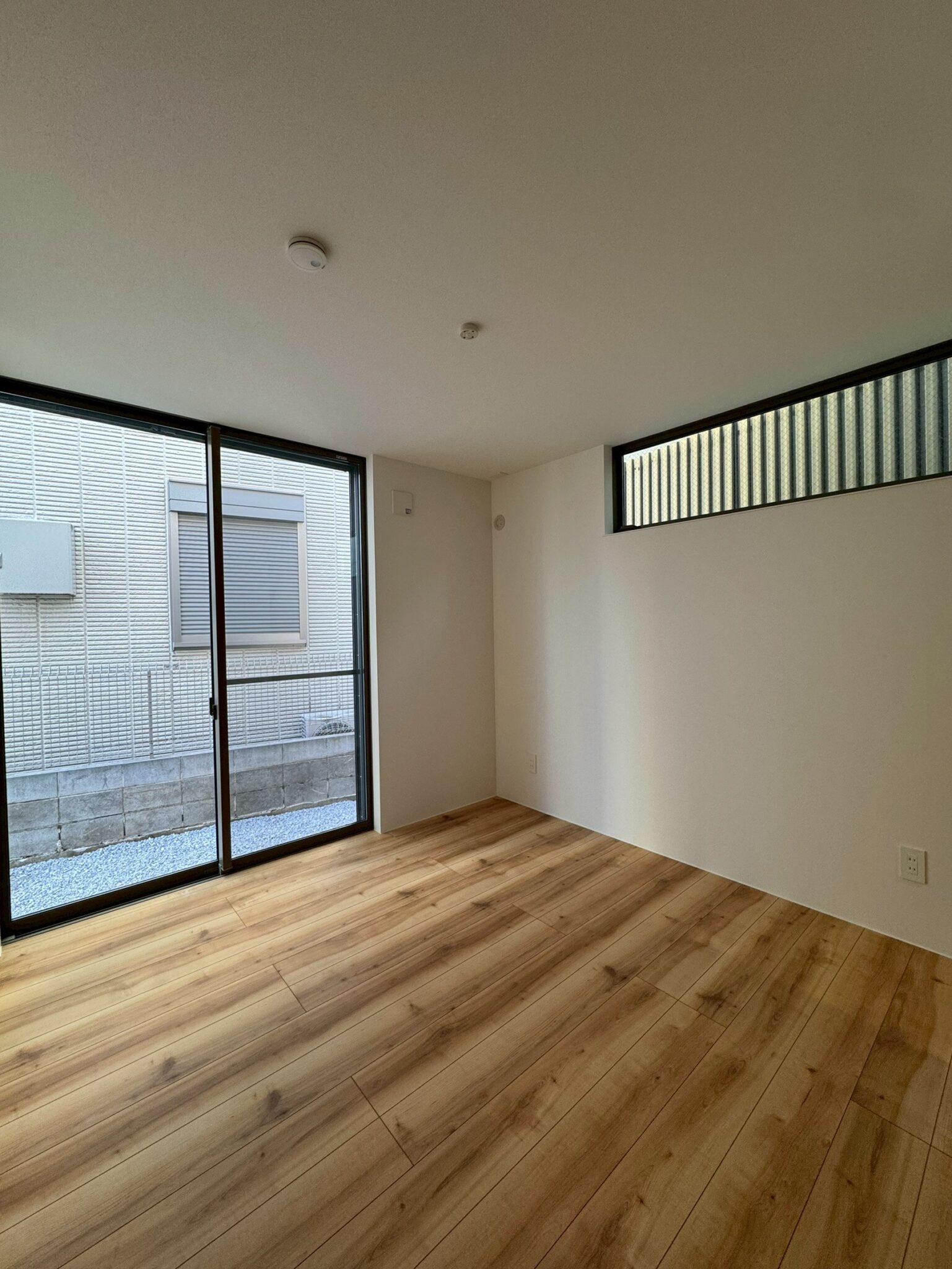 LINE_ALBUM_陳様邸_260402_9